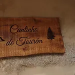 Cantinho De