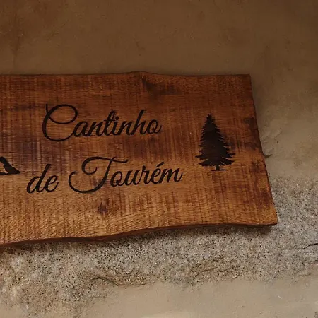 Cantinho De