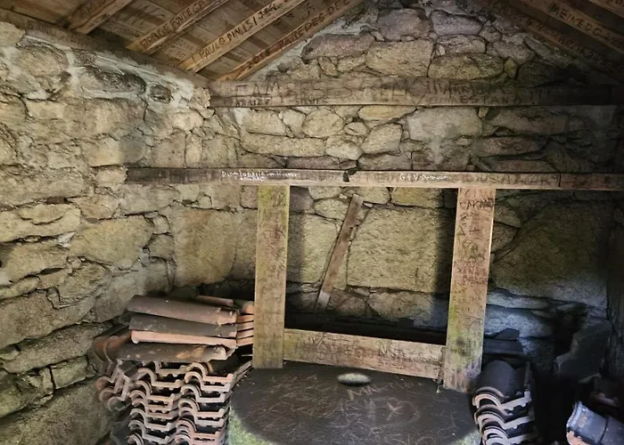 Cantinho De Vakantiehuis Tourem